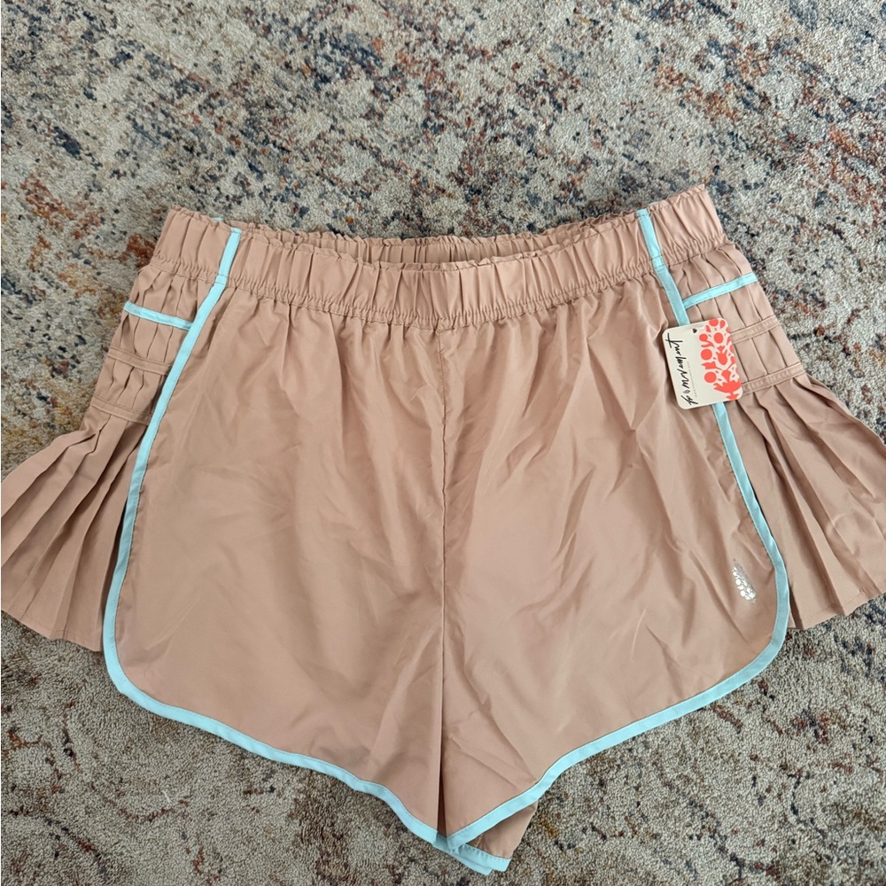 NWT Free People Easy Tiger Shorts Size Medium